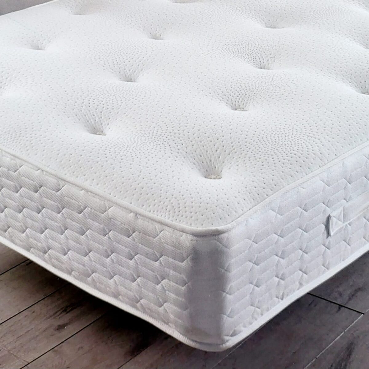 Zeus Mattress Bellissimo Beds